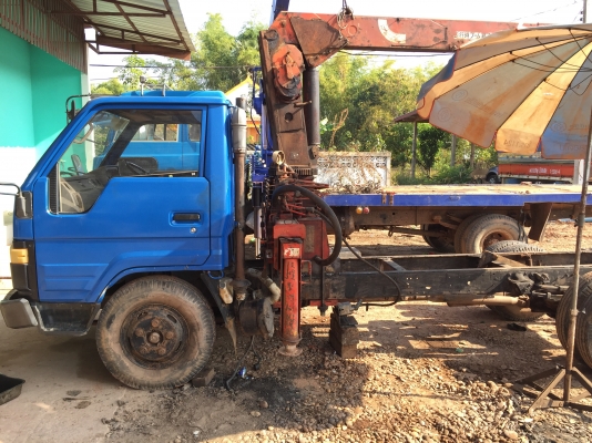 TOYOTA BU87 เครื่อง115 ติดเคน2.5ตัน UNIC