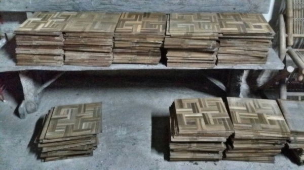 ขายปาร์เก้ไม้สักสภาพสวยๆ มือสองครับ