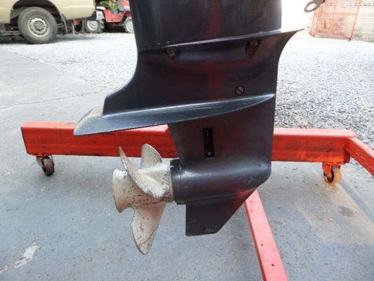 เครื่องเรือYAMAHA 9.9 แรง 4 จังหวะ สภาพสวยพร้อมใช้