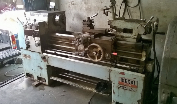 ขายถูกๆเครื่องกลึงนำเข้าจากญี่ปุ่น IKEGAI ED-18 ขนาด 6 ฟุต..4 เพลาเด้งครับ