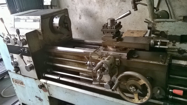 ขายถูกๆเครื่องกลึงนำเข้าจากญี่ปุ่น IKEGAI ED-18 ขนาด 6 ฟุต..4 เพลาเด้งครับ