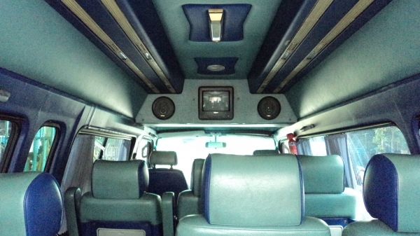 ขายรถตู้