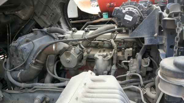 รถฮีโน่ 10 ล้อ บรรทุกน้ำมันพืช 260 แรงม้า. ( ปี 53 - 54 ) , ( มีขาย 2 คัน. )   สนใจติดต่อ  081 - 6079515