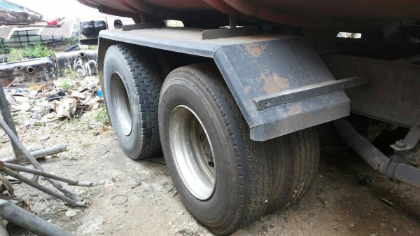 รถฮีโน่ 10 ล้อ บรรทุกน้ำมันพืช 260 แรงม้า. ( ปี 53 - 54 ) , ( มีขาย 2 คัน. )   สนใจติดต่อ  081 - 6079515