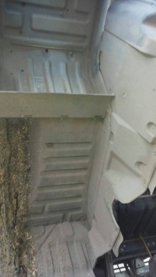 รถฮีโน่ 10 ล้อ บรรทุกน้ำมันพืช 260 แรงม้า. ( ปี 53 - 54 ) , ( มีขาย 2 คัน. )   สนใจติดต่อ  081 - 6079515