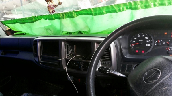 รถฮีโน่ 10 ล้อ บรรทุกน้ำมันพืช 260 แรงม้า. ( ปี 53 - 54 ) , ( มีขาย 2 คัน. )   สนใจติดต่อ  081 - 6079515