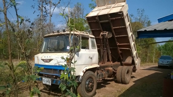 ขายดาวน์ให้ไปผ่อนต่อ 6 ล้อดั้ม HINO KR300 คัสซีสวยตลอดเส้น เครื่อง EH100 150 แรงม้า เฟืองท้ายใหญ่ ดั้มยิงหน้า ทะเบียนเต็ม ยางเต็ม รถใช้งานอยู่ทุกวันครับ ขายดาวน์ให้ไปผ่อนต่อ 6 ล้อดั้ม HINO KR300 คัสซีสวยตลอดเส้น เครื่อง EH100 150 แรงม้า เฟืองท้ายใหญ่ ดั้มยิงหน้า ทะเบียนเต็ม ยางเต็ม รถใช้งานอยู่ทุกวันครับ
