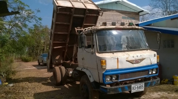 ขายดาวน์ให้ไปผ่อนต่อ 6 ล้อดั้ม HINO KR300 คัสซีสวยตลอดเส้น เครื่อง EH100 150 แรงม้า เฟืองท้ายใหญ่ ดั้มยิงหน้า ทะเบียนเต็ม ยางเต็ม รถใช้งานอยู่ทุกวันครับ ขายดาวน์ให้ไปผ่อนต่อ 6 ล้อดั้ม HINO KR300 คัสซีสวยตลอดเส้น เครื่อง EH100 150 แรงม้า เฟืองท้ายใหญ่ ดั้มยิงหน้า ทะเบียนเต็ม ยางเต็ม รถใช้งานอยู่ทุกวันครับ