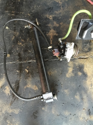 ปํ๊มไฮดรอลิคติดหน้าเครื่อง 12v