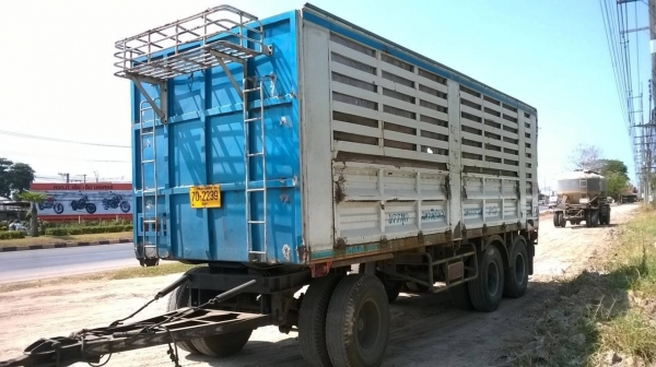 ขายลูกพ่วงไม่ดั้ม 3 คานยัด ลงเล่มแล้ว ยาว 7 เมตร สูง 2.40 เมตร อู่สหกิจ ราคาต่อรองได้ครับ