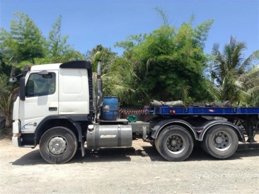 ขายดาวน์หัวลาก VOLVO FM10 พร้อมหางพื้นเรียบ 3 เพลา 550,000