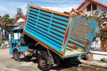 รถราคาเหลือ 11900 บาท ขายอีแต๋น รถ 4 ล้อดั้มอีซูซุ เครื่อง 85 แรงม้า 4BA 1 เครื่องแน่นมากๆๆครับดั้ม 