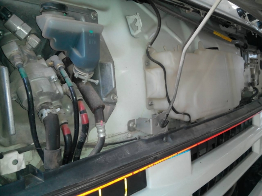 รถอีซูซุ 10 ล้อดั้ม FVZ 300 แรงม้า. ปี 54  ( ขายแม่ , ลูก )   สนใจติดต่อ  081- 6079515