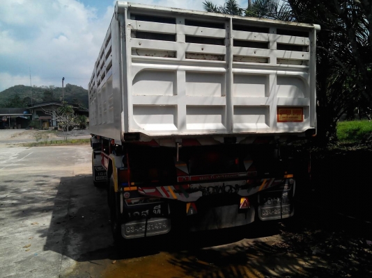 รถอีซูซุ 10 ล้อดั้ม FVZ 300 แรงม้า. ปี 54  ( ขายแม่ , ลูก )   สนใจติดต่อ  081- 6079515