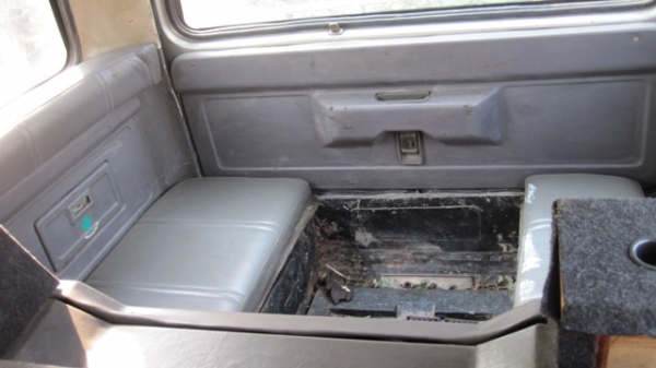 ขายรถอีซูสุแวน ขายรถอีซูสุแวน