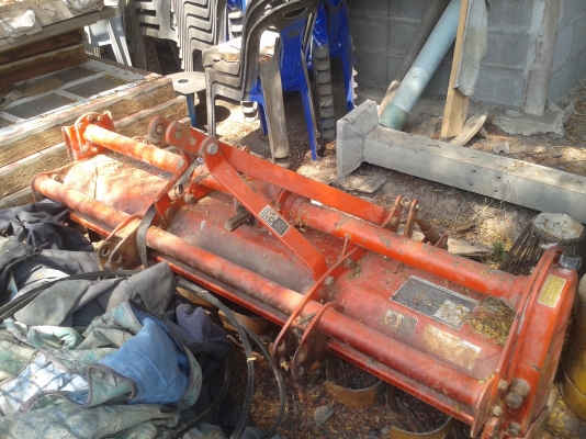 คูโบต้าL3608ใบมีดโรตารีพร้อมเล่มทะเบียน265000ซื้อรถวันนี้รับLCD TVไปเลยครับยังไม่พอเรายังเติมน้ำมันรถไถให้เต็มถังครับ