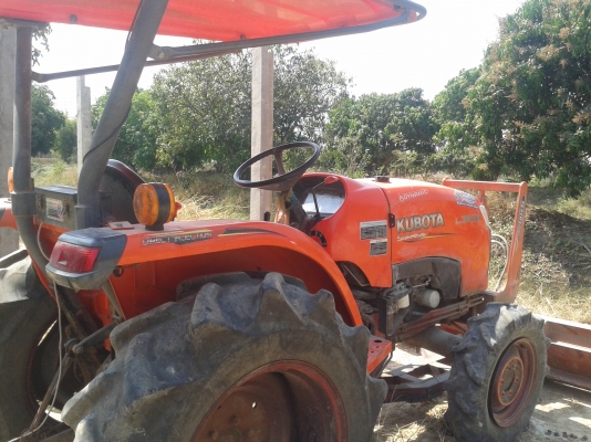 คูโบต้าL3608ใบมีดโรตารีพร้อมเล่มทะเบียน265000ซื้อรถวันนี้รับLCD TVไปเลยครับยังไม่พอเรายังเติมน้ำมันรถไถให้เต็มถังครับ