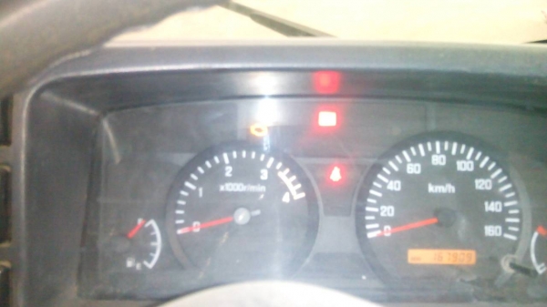 ขายด่วนรถ6ล้อPP1NPRเครือง150แรงม้าปี52รถสวยเดิมบะกะยาว5เมตรยางดี6ล้อเครืองดีครั้ชซีสวยสนใจโทร........0885138862