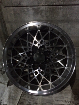 ล้อรังผึ้ง 15 กว้าง 6.5 4รู 114