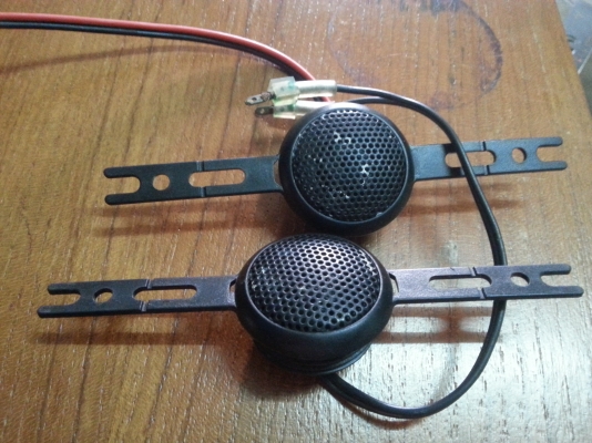 แหลม Macrom เสียงผู้ดี Made in Europe