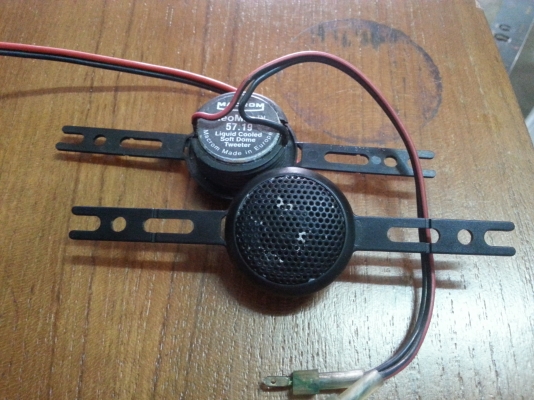 แหลม Macrom เสียงผู้ดี Made in Europe