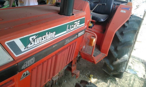 คูโบต้าL1-26 สองเพลาผานโรตารีรถสวยเดิมๆ