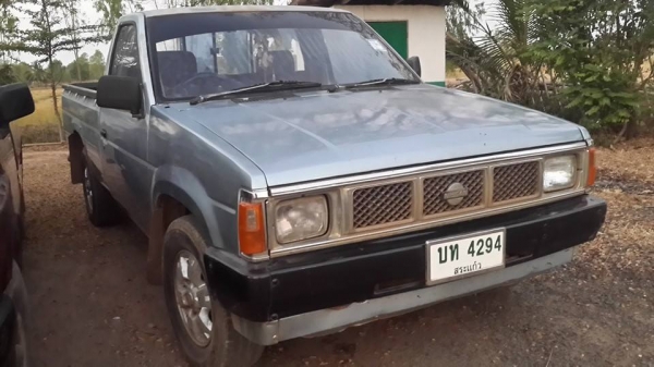 ขายกระบะนิสสัน ตอนเดียวแชชซีสวยเครื่องดี ทะเบียนเต็มปี32สภาพพร้อมใช้งานเครื่องดี ขายกระบะนิสสัน ตอนเดียวแชชซีสวยเครื่องดี ทะเบียนเต็มปี32สภาพพร้อมใช้งานเครื่องดี