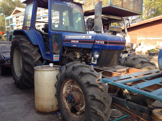 ขาย Ford 7810 สองเพลา ขาย Ford 7810 สองเพลา