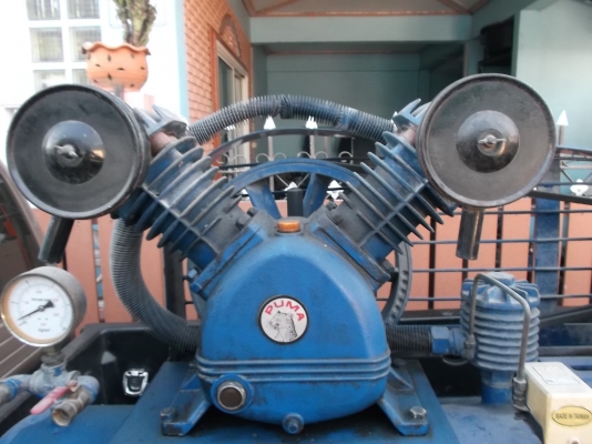 ปั้มลม PUMA 165L ใช้งานได้ปกติ 18500 สภาพใหม่มาก