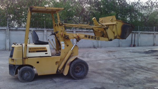 ขายKomatsu sd10-3 นำเข้า