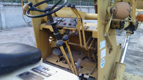 ขายKomatsu sd10-3 นำเข้า