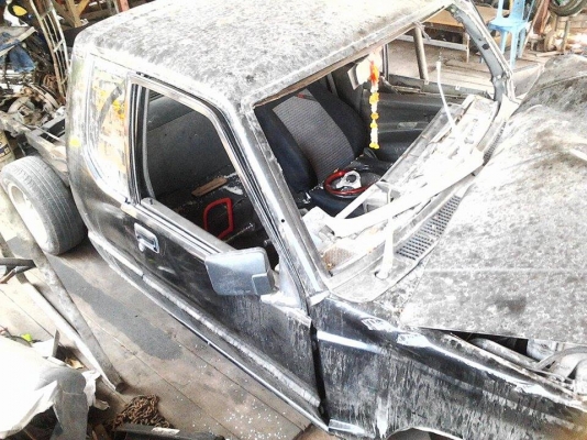 ขายซาก  L200  ปี95