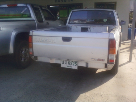 ขายกระบะNISAN BIG M ต่อภาษีปี 59 สภาพสวยรถไม่ค่อยได้ใช้งาน  เอกสารทะเบียน พร้อมโอน