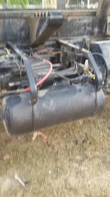 สิบล้อ ร๊อคกี้ 175