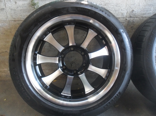 ล้อแม็ก 18นิ้ว 6รู พร้อมยาง สวยๆ 4 ล้อ ราคา 9800 บาท