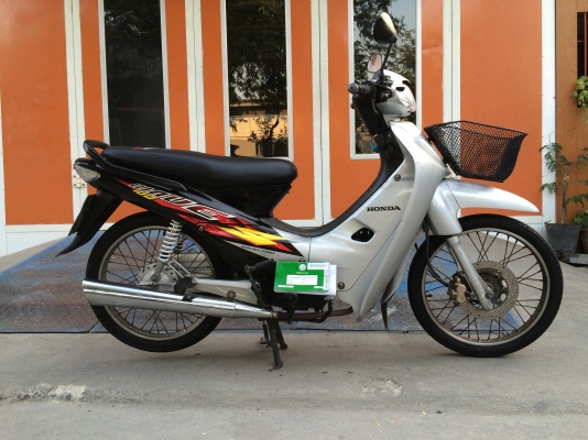 ขายเวฟ100เครื่องเดิมเงียบ ภาษีไม่ขาด 13000บาท ควันไม่ไหลน้ำมันไม่เยิ้ม พร้อมขับกลับบ้านได้เลย