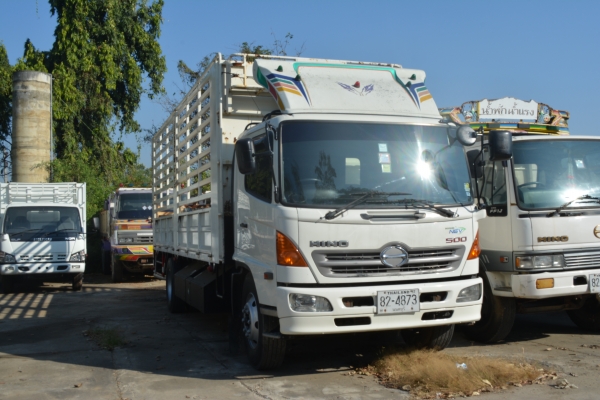 HINO MEGA S500 FG 220 hp CNG จากศูนย์  HINO  กระบะเหล็กคอกสูงยาว 7.20 m