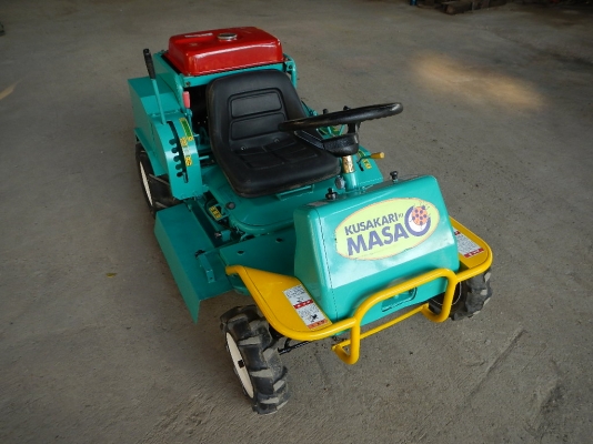 ขายรถตัดหญ้า KUSAKARI MASA  13แรง พร้อมใช้งาน