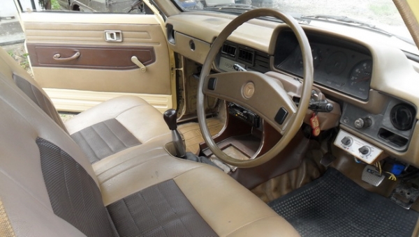 พวงมาลัยม้ากระโดด แท้ถอดจากรถ