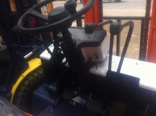 ขายด่วนน!! TOYOTA รุ่น 5 FD30 เสา 3 เมตร เกียร์ Auto