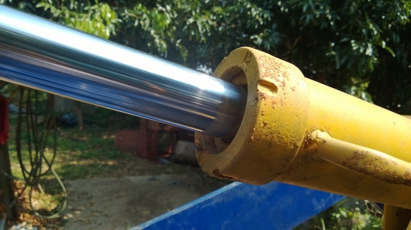 ขายถูกรถตัก  เอวอ่อน  4x4