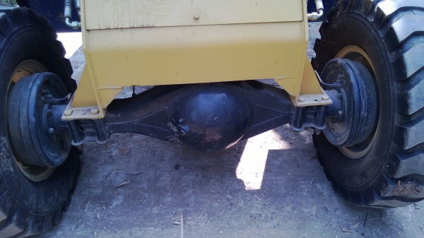 ขายถูกรถตัก  เอวอ่อน  4x4