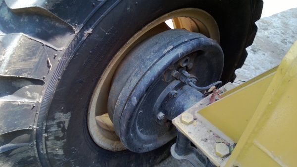 ขายถูกรถตัก  เอวอ่อน  4x4