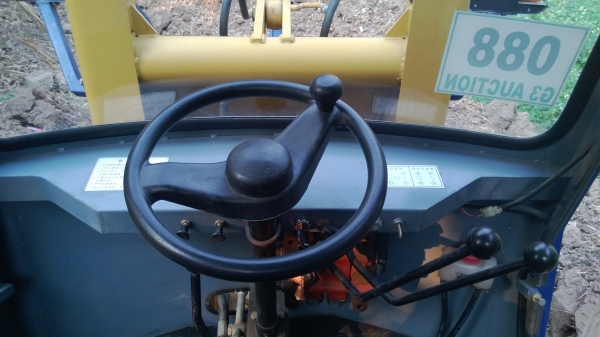 ขายถูกรถตัก  เอวอ่อน  4x4