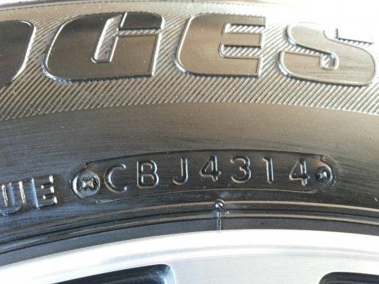 ล้อแม็คเดิม VIGO TRD SPORTIVO 2015 พร้อมยาง BRIDGESTONE 215-66R16  ปี14