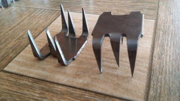 ชุดซ่อมแทรคยาง  ใช้สำหรับซ่อมแซมแทรคยางที่ฉีกขาด ช่วยยืดอายุการใช้งานของแทรคยาง ราคาไม่แพง ใช้ซ่อมแซมง่าย ไม่ยุ่งยาก