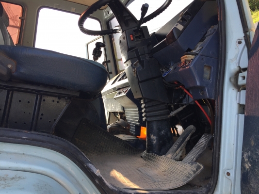 ขายดาวน์...10ล้อท้ายลาด240แรง isuzu. FXZ23NFY-3900765 สภาพดีสวยยางสวย