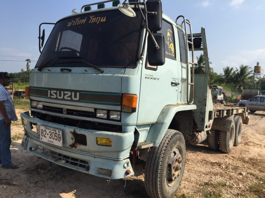 ขายดาวน์...10ล้อท้ายลาด240แรง isuzu. FXZ23NFY-3900765 สภาพดีสวยยางสวย