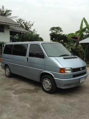 +++ ขายด่วน !!! รถตู้ VOLKSWAGEN  ปี 93  ราคา  170,000.- บาทครับ   ช่วงสั้น   เกียร์ออโตเมติค  เครื่องเบนซิน ติดแก๊ส   รถสภาพดีครับ