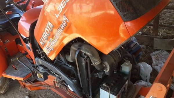 ***ขายแล้วครับขอบคุณ Truck2hand ขายรถไถ2เพลาสวยๆ KUBOTA L3608 4WD เครื่องเดิม ปั้มเดิม เกียร์เดิม ท้ายเดิมๆ แน่นๆ ใช้งาน1,6xx ชั่วโมง เครื่องแน่น36แรง3สูบ ปั้มแรง เกียร์ไม่หอน ช่วงล่างแน่น ท้ายดี ไม่แตก ไม่ร้าว ระบบไฮดรอลิกส์ใช้งานปกติ ไม่รั่วไม่ซึม 4WDใช ***ขายแล้วครับขอบคุณ Truck2hand ขายรถไถ2เพลาสวยๆ KUBOTA L3608 4WD เครื่องเดิม ปั้มเดิม เกียร์เดิม ท้ายเดิมๆ แน่นๆ ใช้งาน1,6xx ชั่วโมง เครื่องแน่น36แรง3สูบ ปั้มแรง เกียร์ไม่หอน ช่วงล่างแน่น ท้ายดี ไม่แตก ไม่ร้าว ระบบไฮดรอลิกส์ใช้งานปกติ ไม่รั่วไม่ซึม 4WDใช